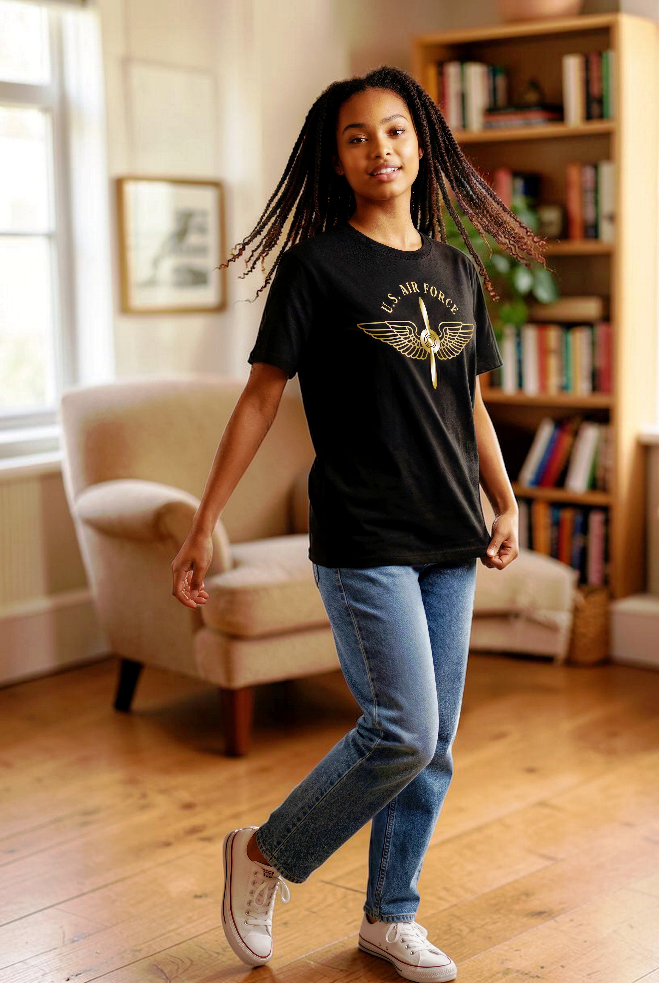 U.S. AIR FORCE — US Air Force Gold Propeller | Premium Tee — Black